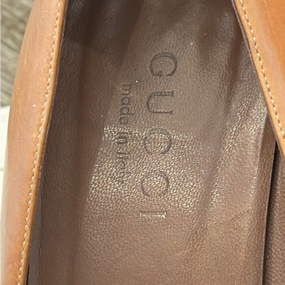 Gucci Tan Leather Pointed-Toe Pumps - Picture 6 of 9